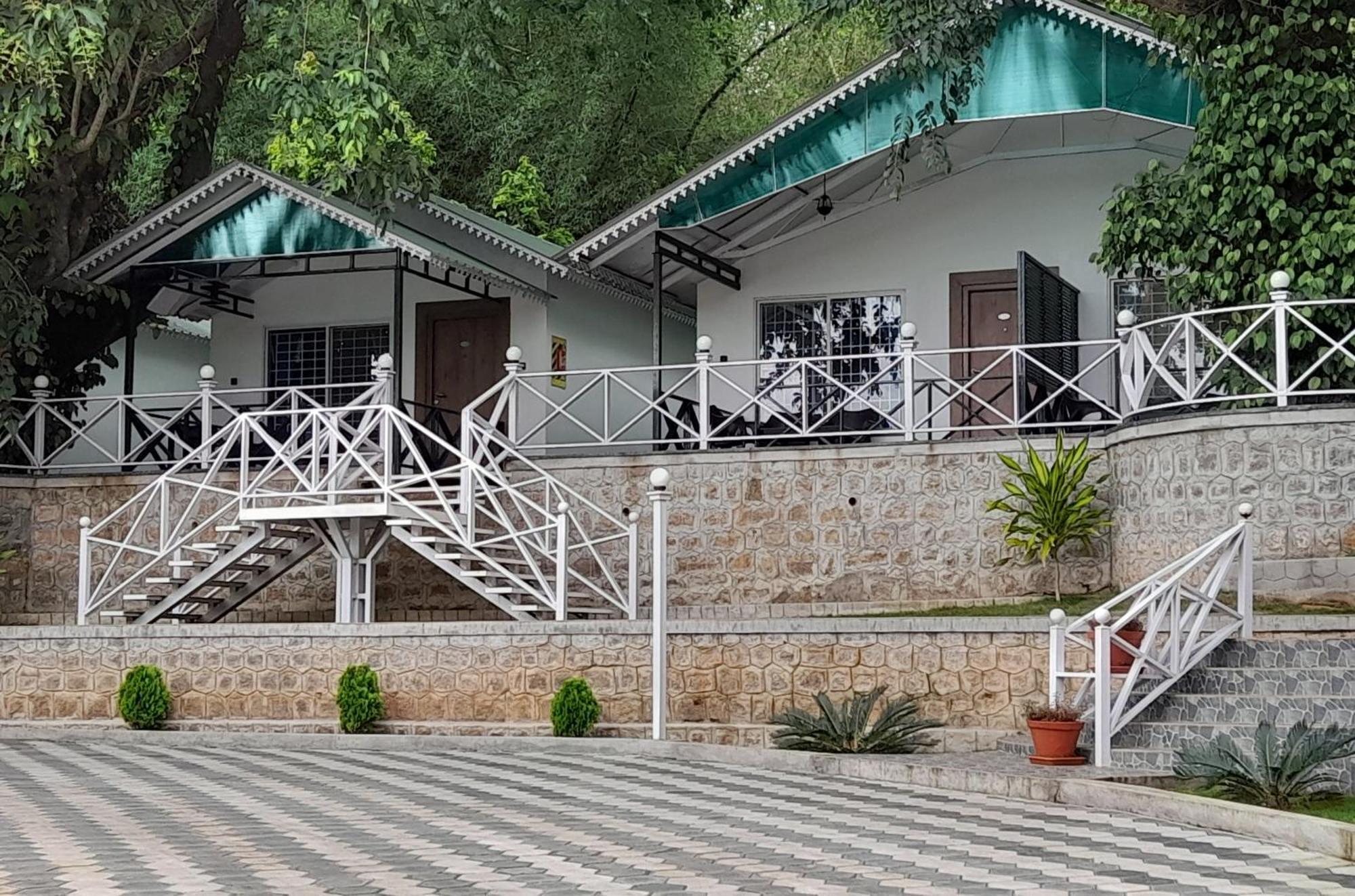 Hotel Mgm Whispering Wind'S Yelagiri Exterior foto